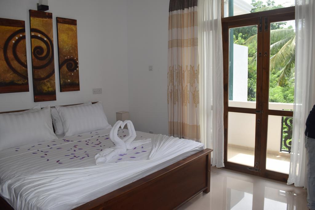 Vista Liyya Residence Канди Экстерьер фото