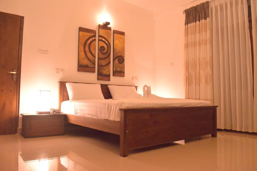 Vista Liyya Residence Канди Экстерьер фото