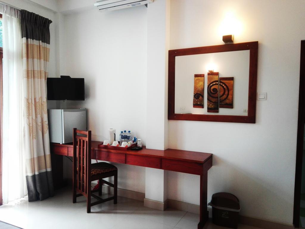 Vista Liyya Residence Канди Экстерьер фото