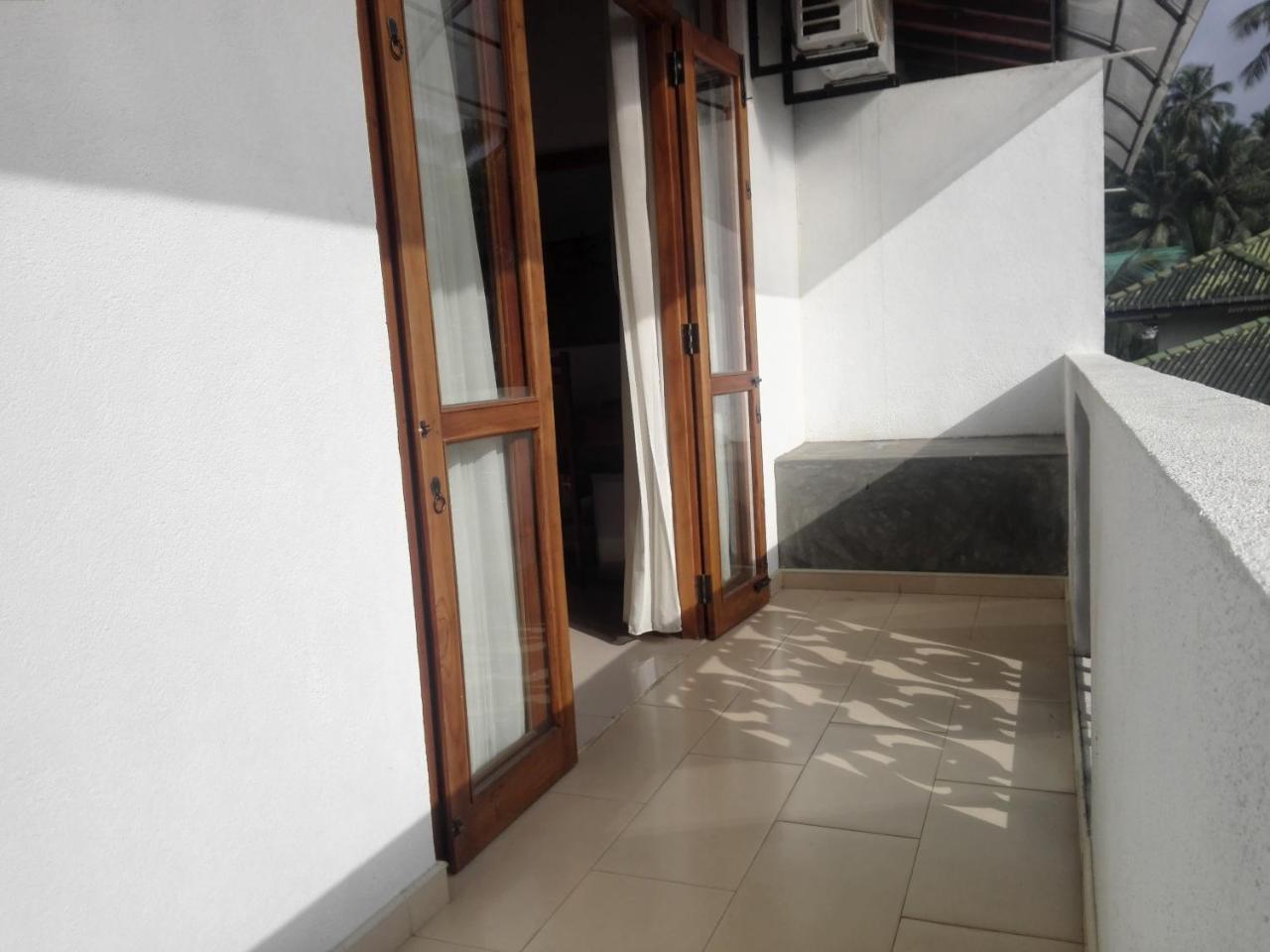 Vista Liyya Residence Канди Экстерьер фото